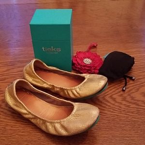 Golden glitz tieks Size 7